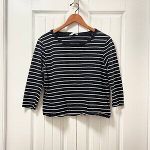 Zara Navy Striped Cropped Tee – Size L (Fits S/M for Oversized Look)